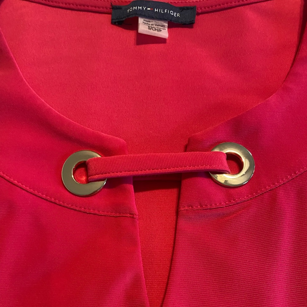 Tommy Hilfiger Hot Pink Womens Sleeveless Top Blouse Unique Neckline Size Large - Picture 7 of 10
